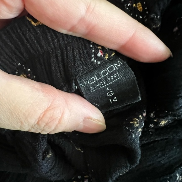 VOLCOM Champain Trail Midi Skirt Black Sz L - Picture 4 of 6